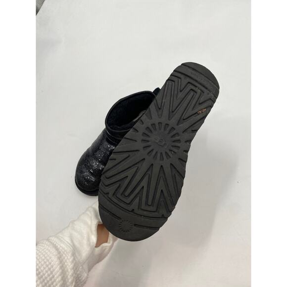 Ugg Ultra mini black sequin boots - Picture 6 of 8